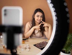 Keuangan di Balik Kehidupan Influencer