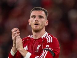 Van Dijk Bicara Soal Masa Depan Robertson di Liverpool