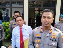 Polda Bali Bersihkan Sampah dari Padanggalak ke Gilimanuk, Bukan Aksi Seremonial
