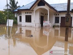 Jalan di Kotabaru Kalsel Terendam Banjir, Ganggu Lalu Lintas