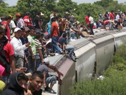 AS turunkan biaya keimigrasian hingga 80 persen