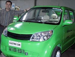 Lupakan, ini sosok pendiri mobil listrik nasional lulusan ITB yang justru dipenjara
