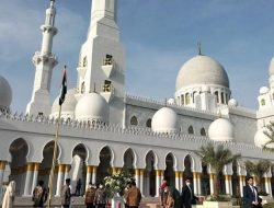 Hal-hal yang Membatalkan Itikaf Ramadan 2026, Salah Satunya Keluar dari Masjid
