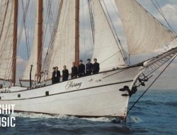 Makna Lagu SWIM BTS yang Pernah Diperdebatkan sebagai Single Utama