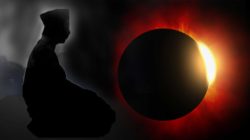 Daftar Amalan Saat Gerhana Bulan Total Malam Ini, Bukan Hanya Sholat Khusuf, Ustadz Khalid Jelaskan