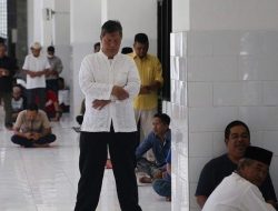 Niat dan Tata Cara Sholat Qobliyah Dzuhur Lengkap dengan Dzikir
