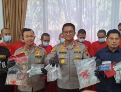 Peredaran narkoba di Karanganyar terungkap, ribuan pil disita dari dua tersangka