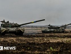 Tips Menghadapi Berita Perang Iran-Israel: Cegah Panic Buying dan Stres