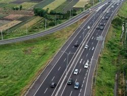 Pembangunan Jalan Tol Baru Semarang Dimulai Malam Ini