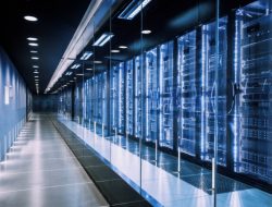 DCI (DCII) Buka Strategi Utama Bersaing di Bisnis Pusat Data