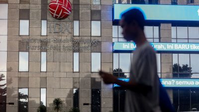 BEI delist 18 perusahaan, saham Sritex dan TELE masuk daftar