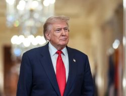 Trump ultimatum Iran, tenggat waktu 7 April buka Selat Hormuz