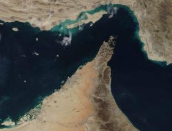 Iran buka jalur baru di Selat Hormuz untuk hindari ranjau laut