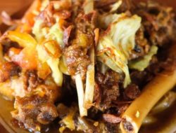 Asal Usul Tengkleng, Masakan Khas Solo dari Sisa Tulang dan Jeroan Kambing Zaman Jepang