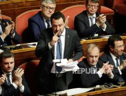 Eropa Kandas, Italia Minta UE Hubungi Putin untuk Impor Minyak