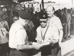Pembawa Bapak Pramuka Indonesia: Sri Sultan Hamengku Buwono IX